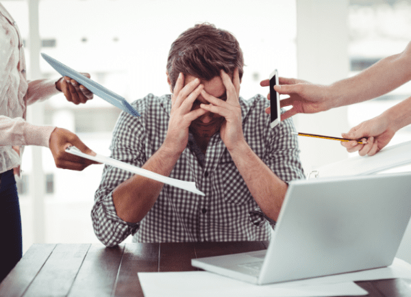 Exposição ao Stress e Qualidade no Atendimento 16H